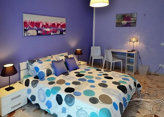 Dea 住宿加早餐酒店 切法卢